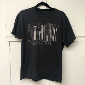 Volcom t-shirt